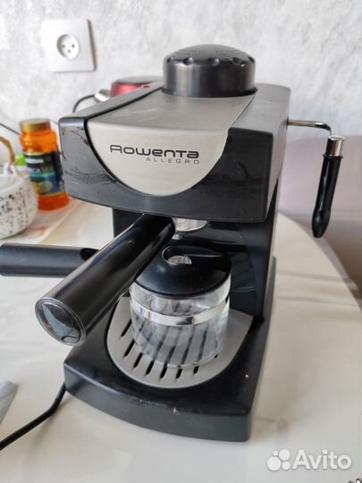 Кофеварка рожковая Rowenta