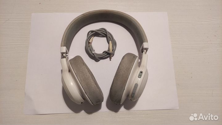 Беспроводные наушники jbl накладные