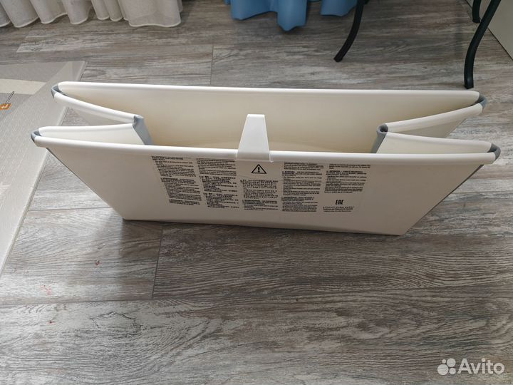 Ванночка для купания с горкой складная