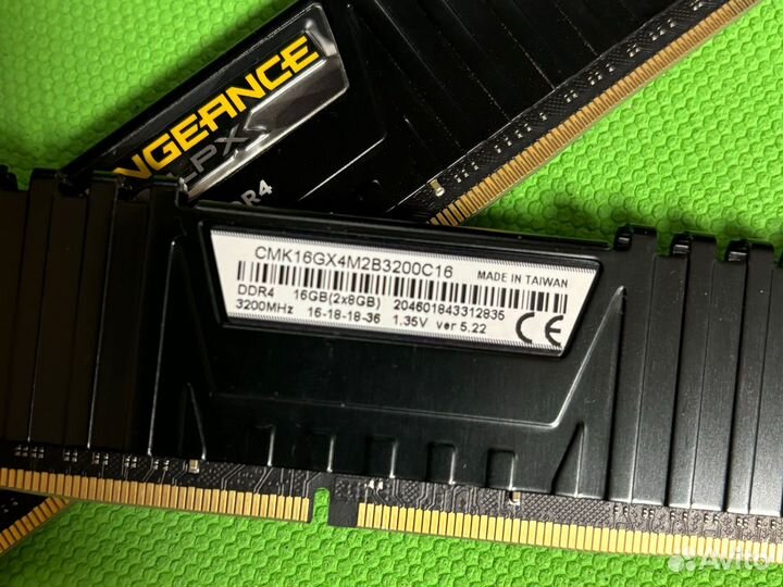 DDR4 Corsair 2x8Gb 3200MHz