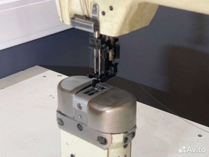 Колонковая двухиголка Seiko с шагающей лапкой