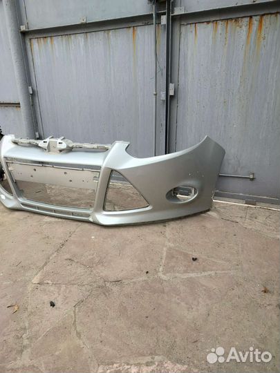 Бампер ford focus 3
