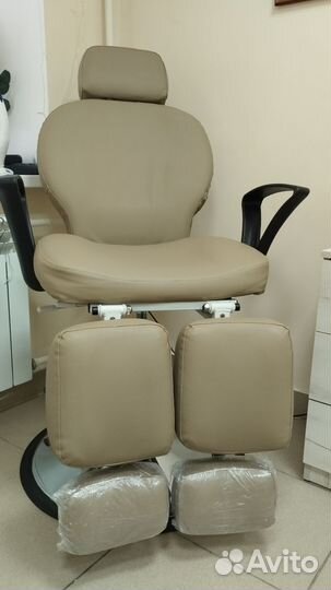 Кресло педикюрное (гидравлика)