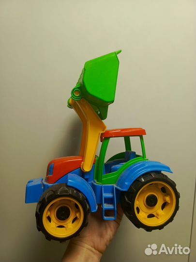Детский трактор