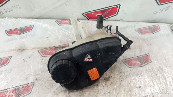 Бачок расширительный Мерседес SLK R172