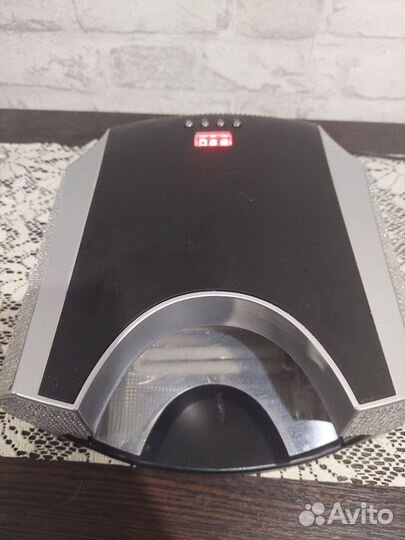 Лампа для ногтей