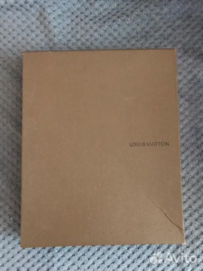 Чехол Louis Vuitton original для планшета Apple