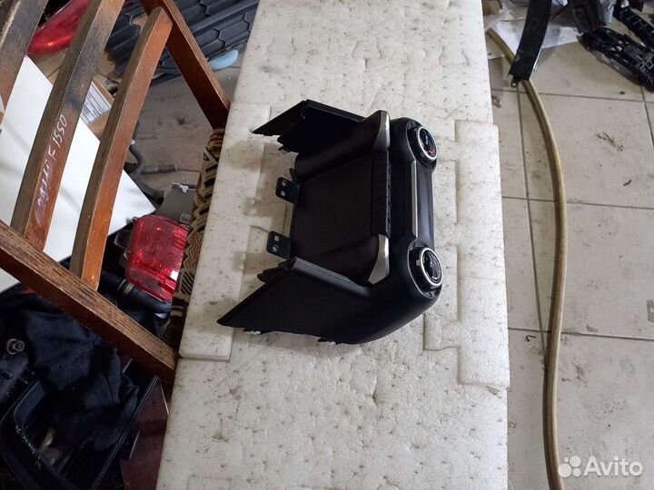 Блок управления климатом Kia Rio 4