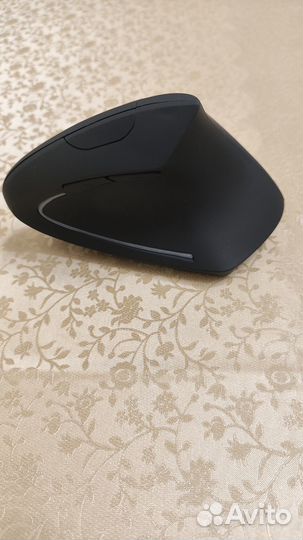 Мышка беспроводная вертикальная