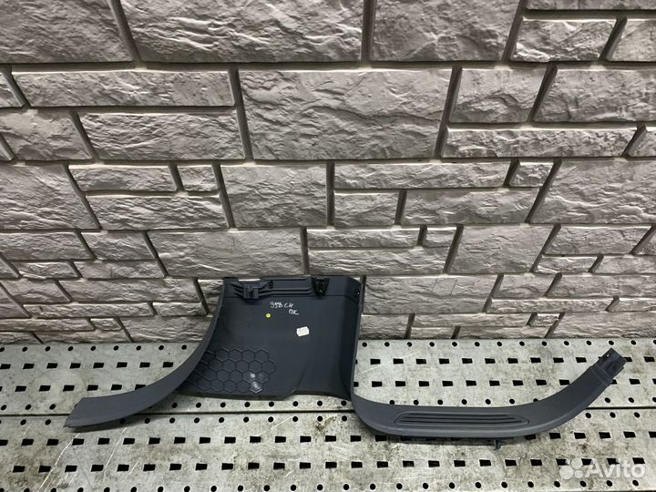 Porsche Cayenne Накладка порога внутренняя LH RH