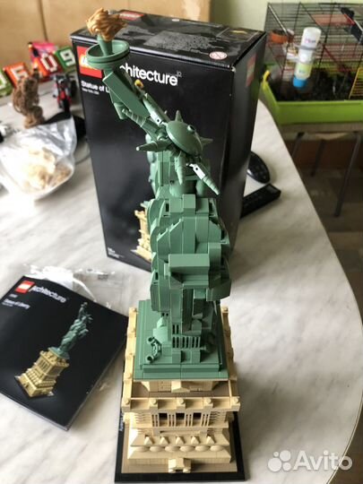 Lego architecture 21042 Statue of liberty