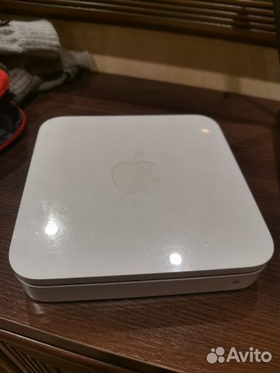 Wi-Fi роутер Apple Airport Extreme A1408