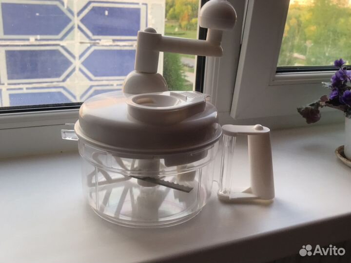 Измельчитель ручной