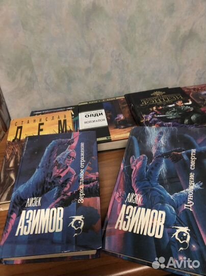 Фантастика, фентези зарубежных авторов