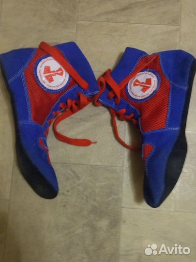 Продам за 2000тысячи всë новое