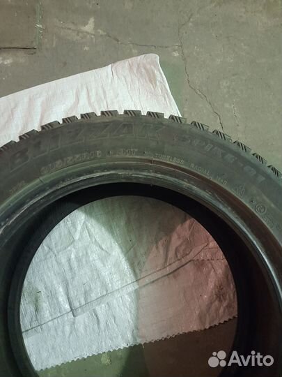 Bridgestone Blizzak Spike-01 205/55 R16 91T