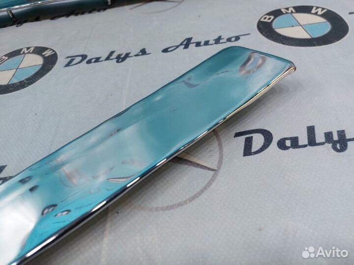 Молдинг бампера хром передний Mercedes Benz