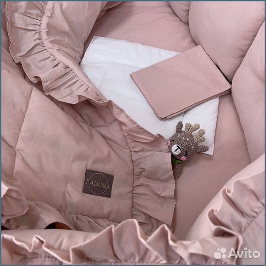 Бортики в детскую кроватку