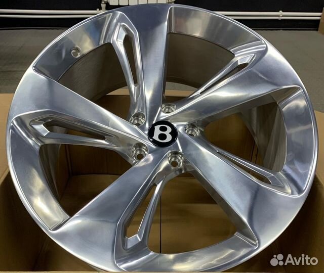 Литые Диски на Bentley Bentayga R22
