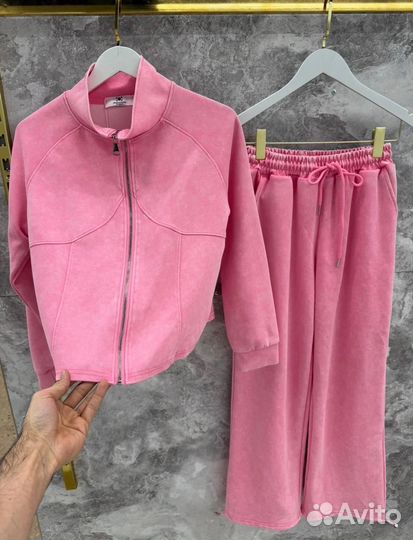 Костюм брючный