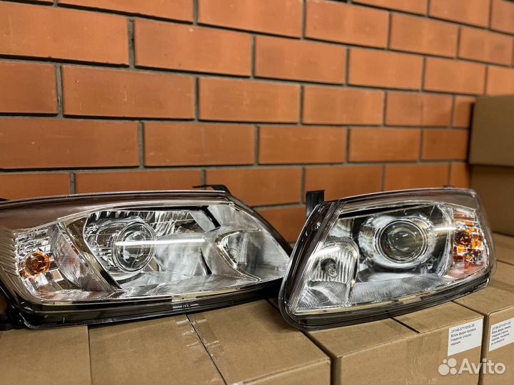 Передние фары на LADA гранта Линзованные