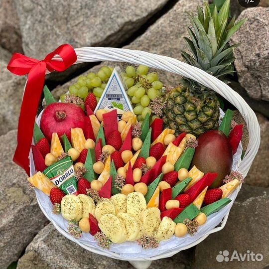 Цветы и подарки на заказ