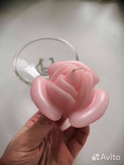 Свеча с подсвечником