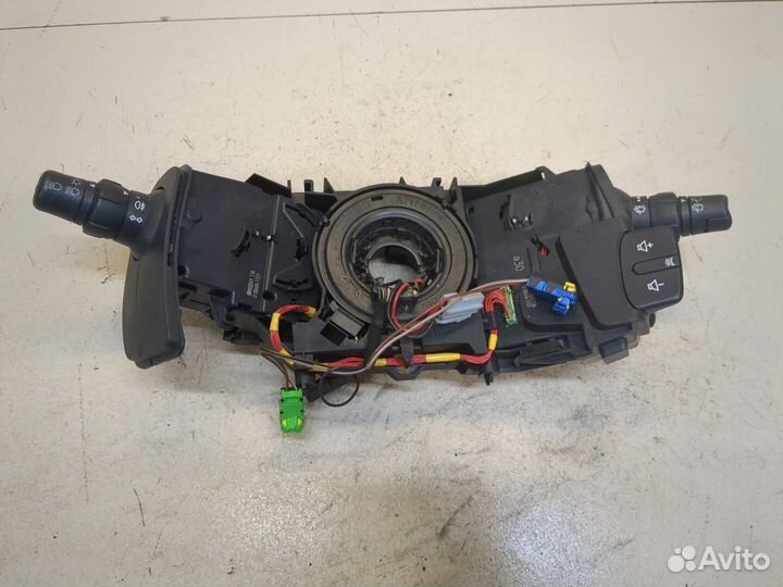 Переключатель поворотов и дворников Renault Clio