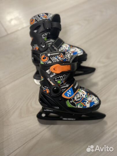 Ботинки кроссовки детские Adidas 34