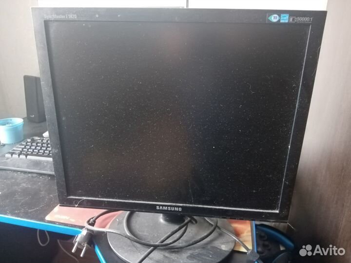 Монитор samsung SyncMaster e1920