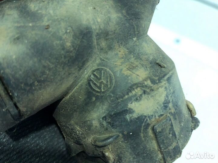 Фланец системы охлаждения VAG 1K0122291AE