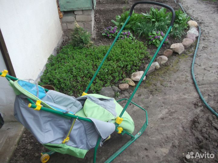 Продам санки детские