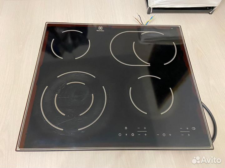 Варочная панель electrolux CPE644RBC