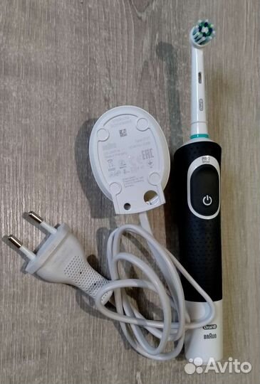 Зубная щётка Braun Oral-B электрическая