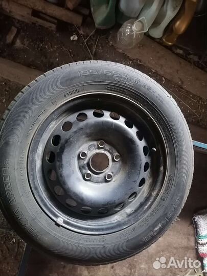 R15 Nokian Tyres Hakka Green 2 195/65, PCD 5x112 DIA 71