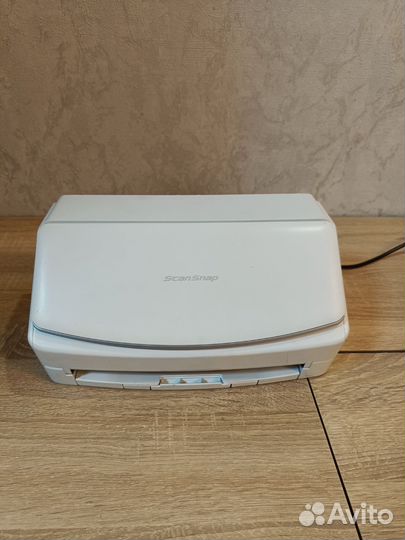 Сканер Fujitsu iX1500