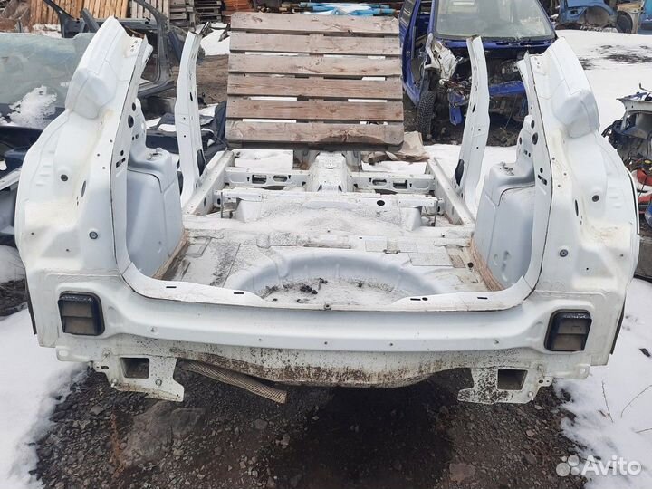 Задняя часть кузова Фокус 3 хэтчбек 11-14