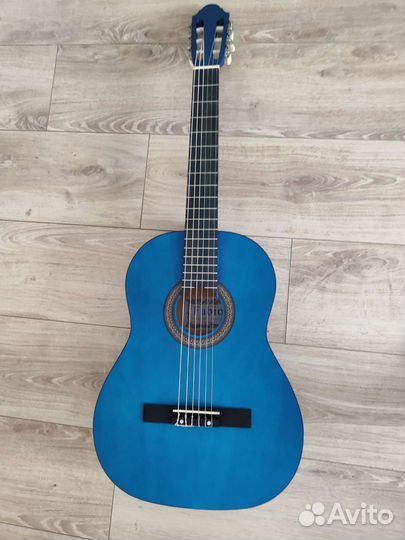 Классическая гитара бу
