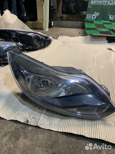 Фара правая ford focus 3
