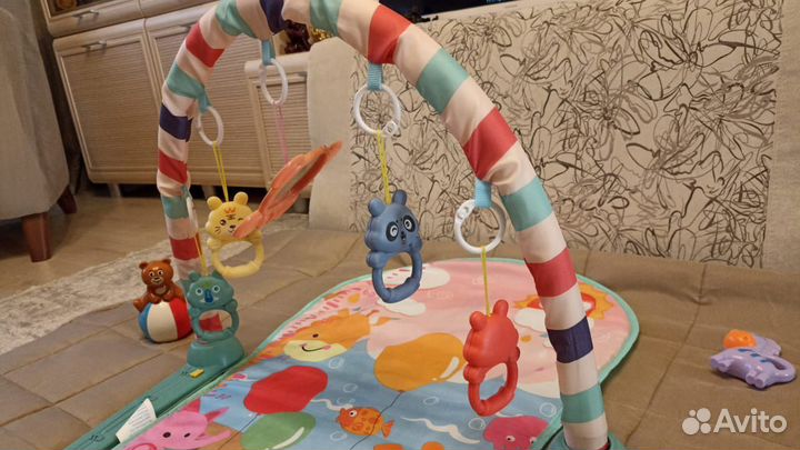 Развивающий коврик