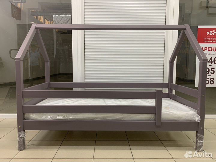 Кровать подростковая с надстройкой