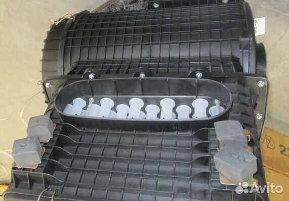 Корпус воздушного фильтра в сборе FAW J6 1109010-7