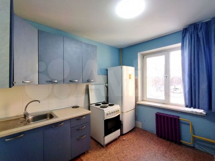 4-к. квартира, 82 м², 2/10 эт.