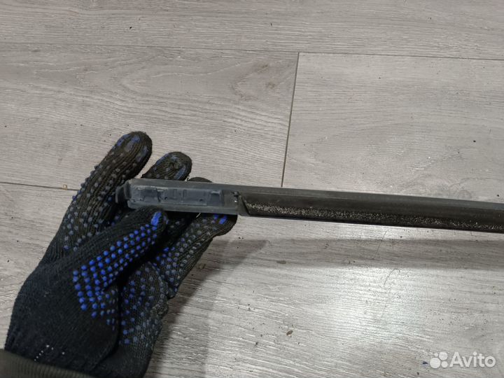 Хром молдинг задней левой двери для VW Passat B5+