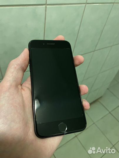 iPhone 7, 256 ГБ