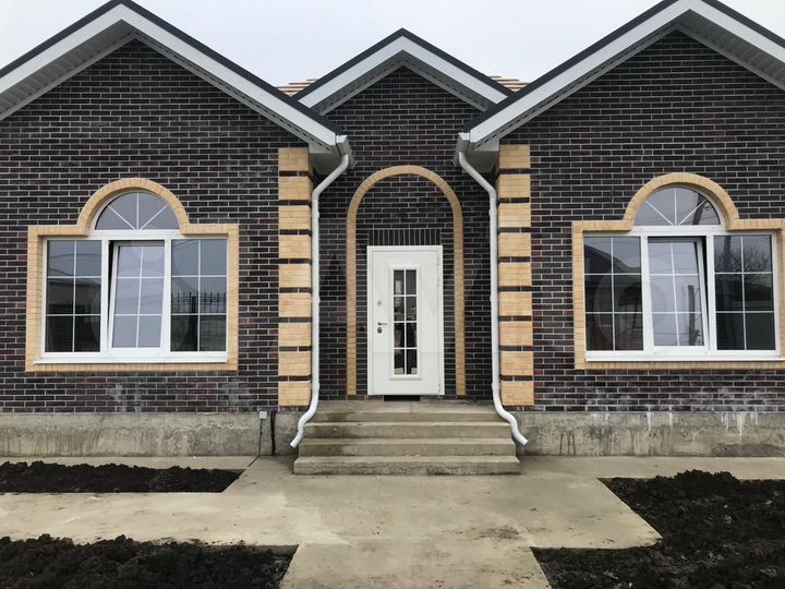 Дом 147 м² на участке 6 сот.