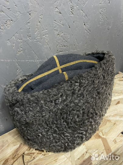 Шапка мужская папаха каракуль