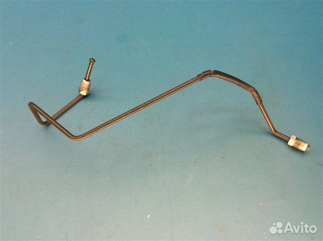 Тормозная трубка от блока абс на передние тормоза