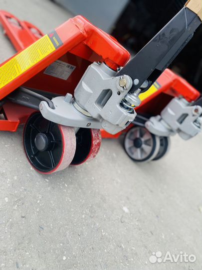 Гидравлическая тележка Рохля на 2-2.5 тонны