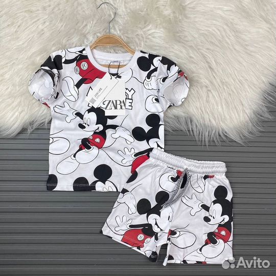 Детский костюмчик zara